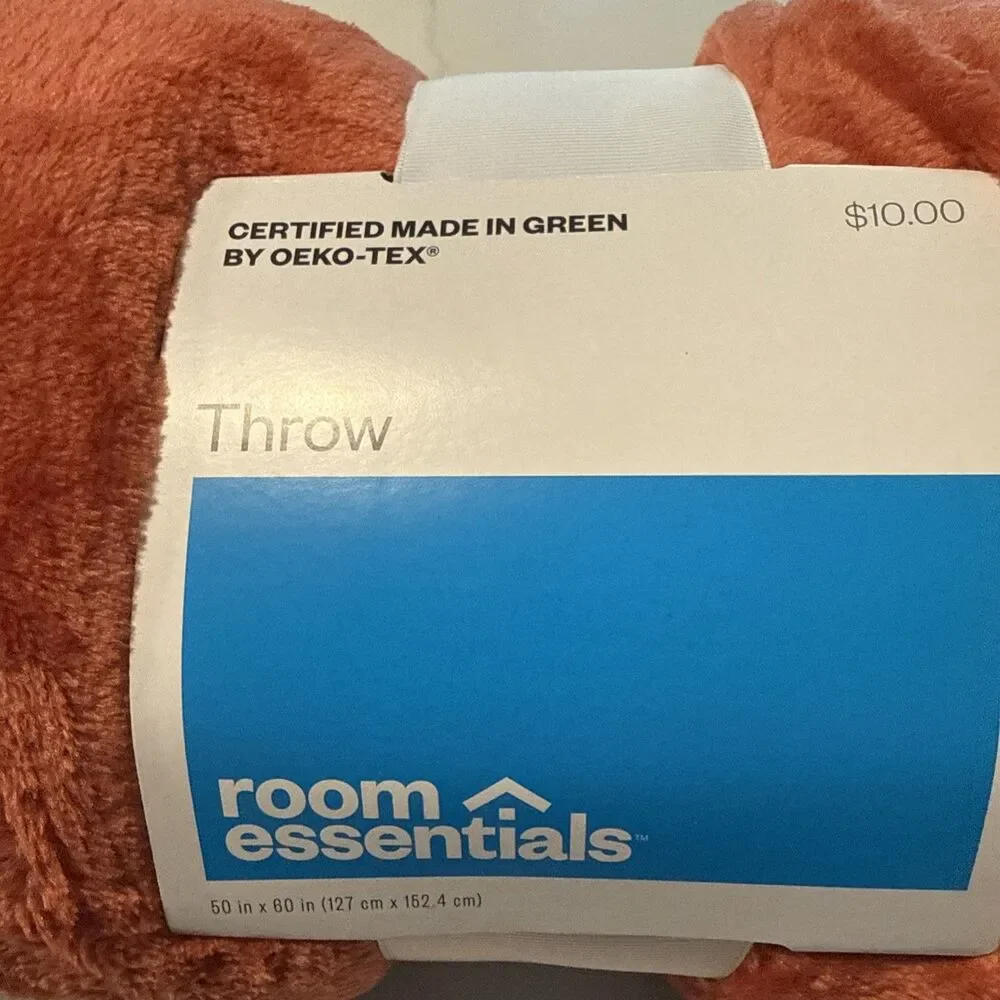 Room Essentials Plush Throw Blanket Coral Pink 50
